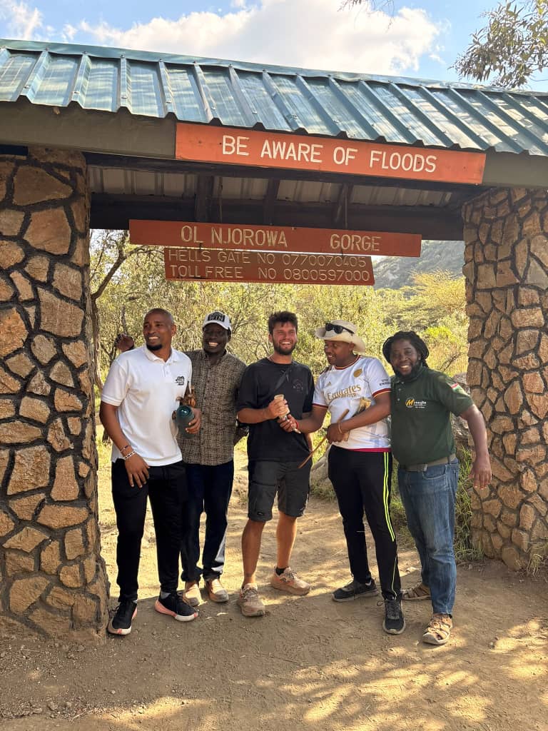 Moseville Expeditions guests in the field